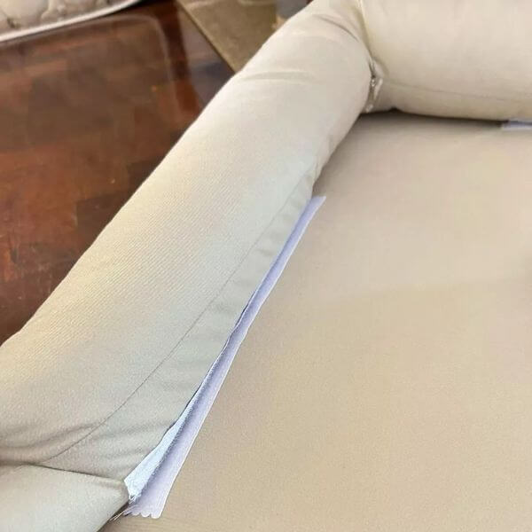 Cama Pet Premium M/G 80x60cm com Encosto Ergonômico – Lupzy™ | Conforto, Proteção e Elegância