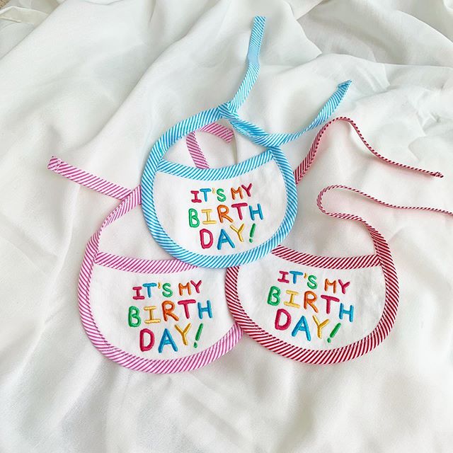 Babador Pet Birthday - Pawzly™ | Exclusivo da ForPatas