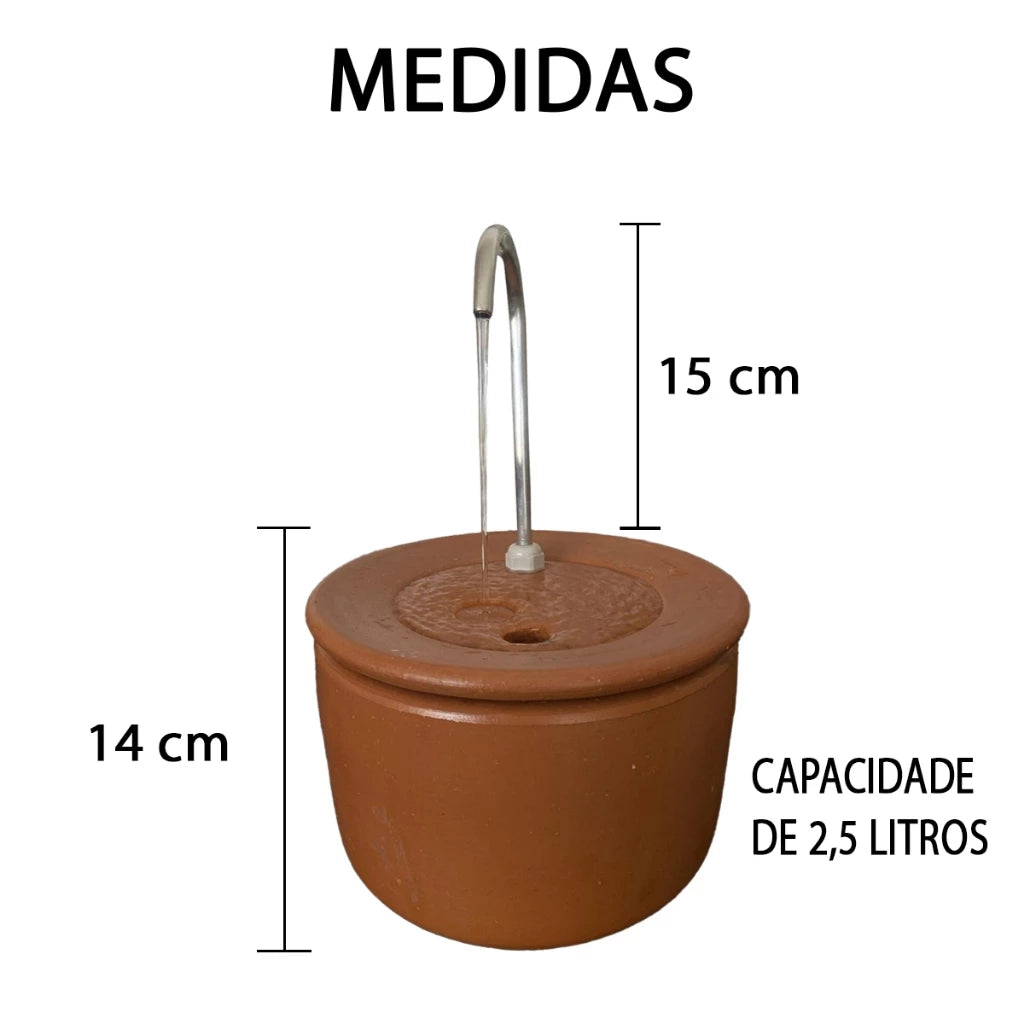 Bebedouro em Cerâmica Sustentável com Filtro de Barro 2,5L para Cachorro e Gato Bivolt HydroClay™