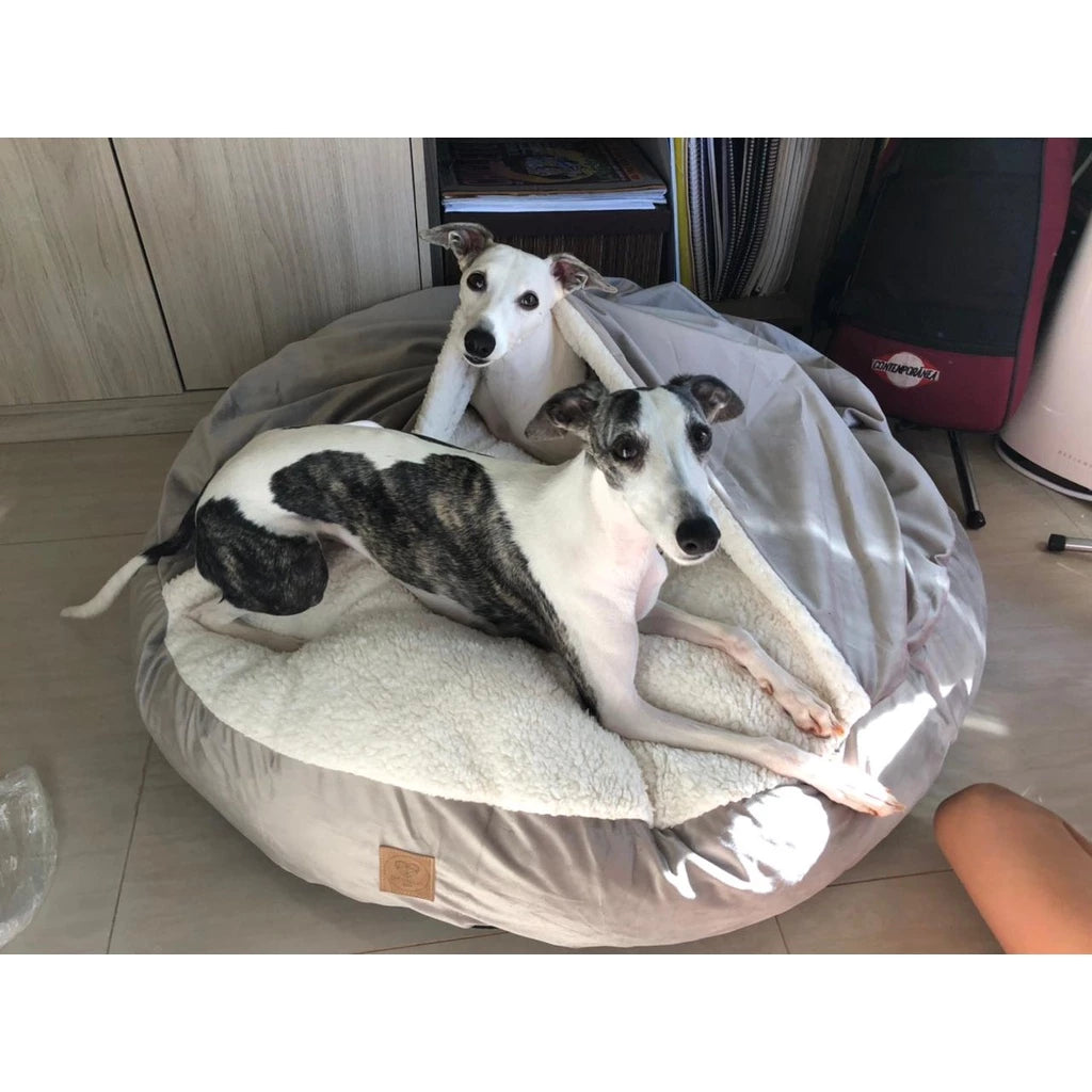 Cama Caverna Gigante Coberta Lavável 100x100 para Cachorro e Gato NestPaw™