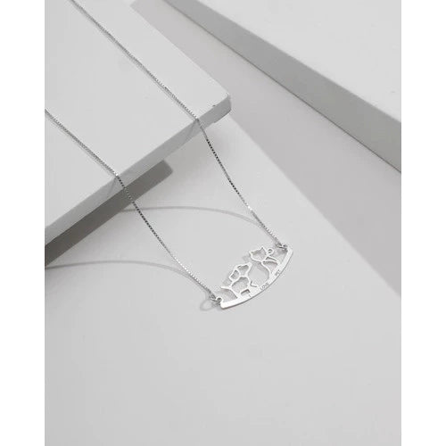 Colar Feminino em Prata 925 com Pingente de Cachorro e Gato – Lupzy™ | Amor Pet Eterno