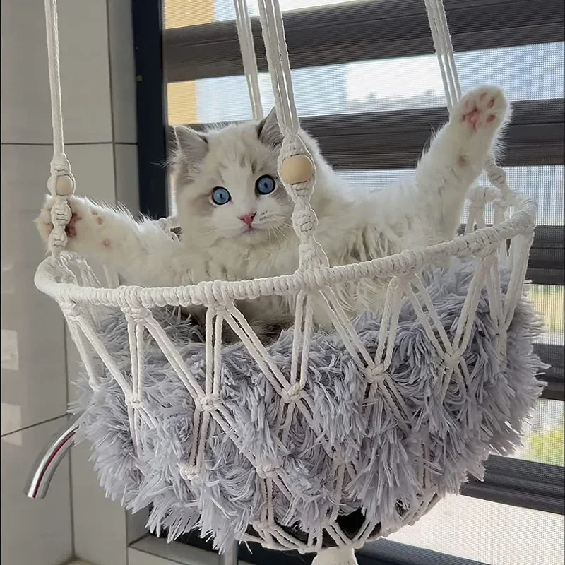 Cama Suspensa Artesanal para Gatos Estilo Rede – Snouty™ | Conforto Natural e Descanso Elevado