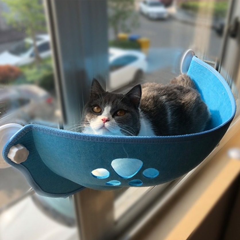 Cama Pet Suspensa SkyRest™ – Conforto Elevado para Gatos Observadores