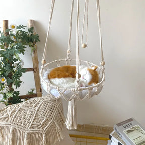 Cama Suspensa Artesanal para Gatos Estilo Rede – Snouty™ | Conforto Natural e Descanso Elevado