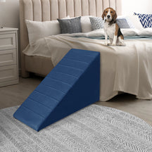 Rampinha Escadinha Pet Antiderrapante em Madeira – Lupzy™ | Acesso Seguro e Conforto Diário