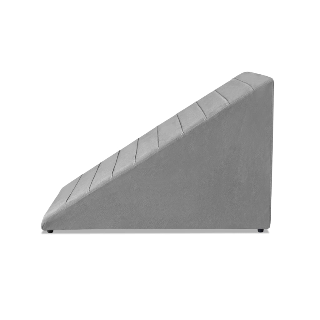 Rampinha Escadinha Pet Antiderrapante em Madeira – Lupzy™ | Acesso Seguro e Conforto Diário