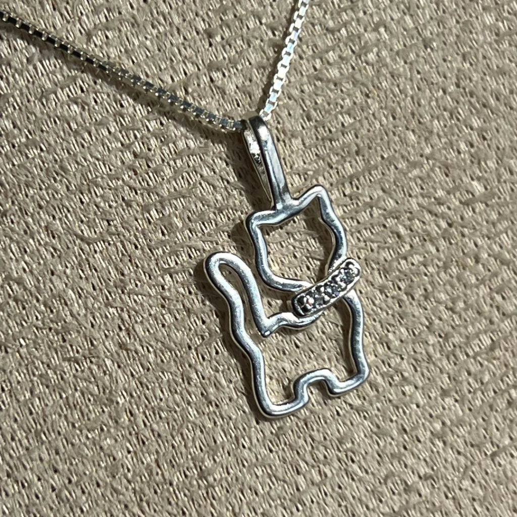 Colar Pets Love em Prata 925 + Zircônias com Pingente de Cachorro ou Gato – Lupzy™ | Amor Pet em Forma de Joia