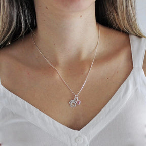 Colar Patuá Patinha com Coração Rosa em Prata 925 – Lupzy™ | Amor Pet Delicado e Feminino