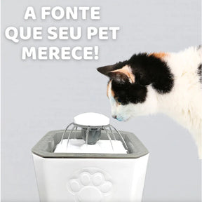 Bebedouro Fonte Automática 2,5L com Filtro Tripla Ação para Cachorro e Gato AquaFlow™